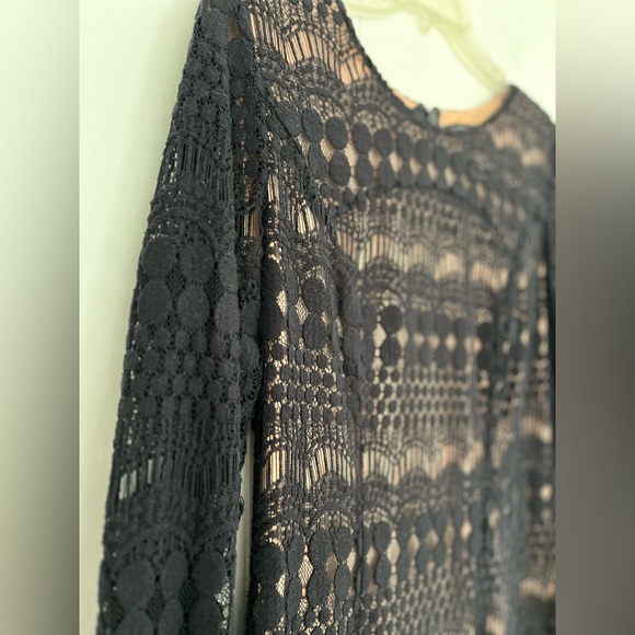 White House Black Market Black Midi Lace Sheath Dress Size 10 12 - Picture 3 of 16